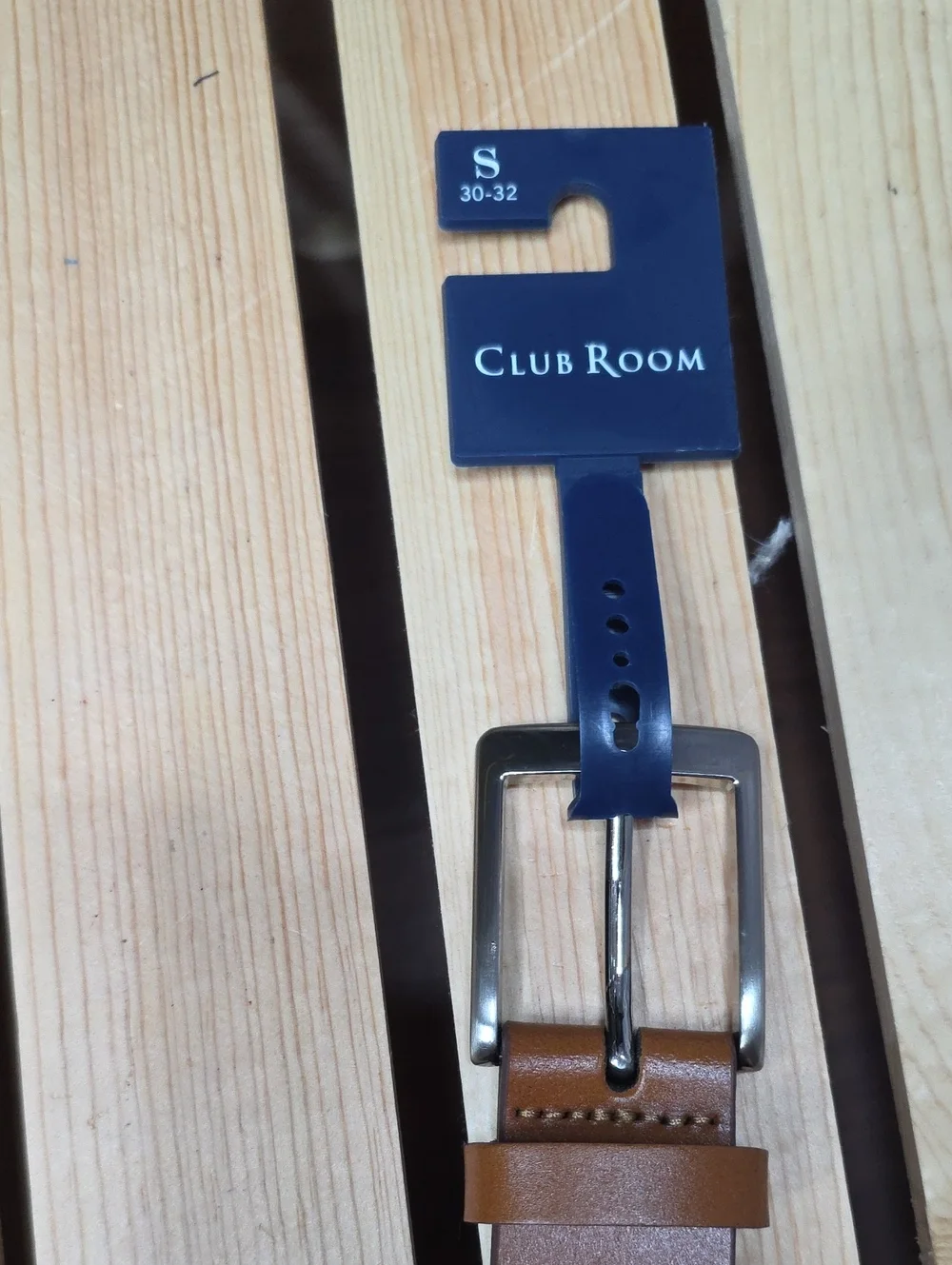 Club Room Tan Smooth Mens Leather Belt with Brushed Metal Buckle In Small